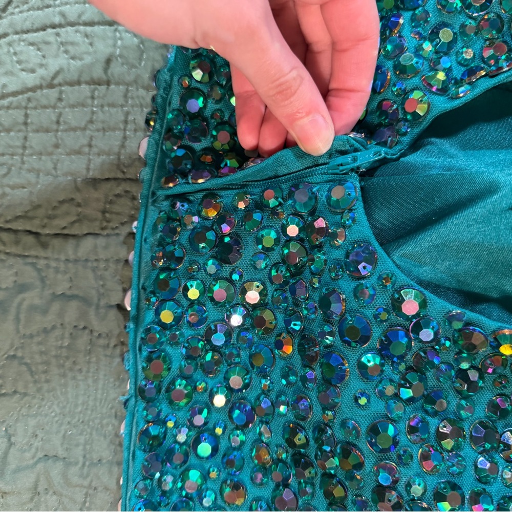 Sherri Hill Emerald Green Two Piece Dress - Picture 7 of 9